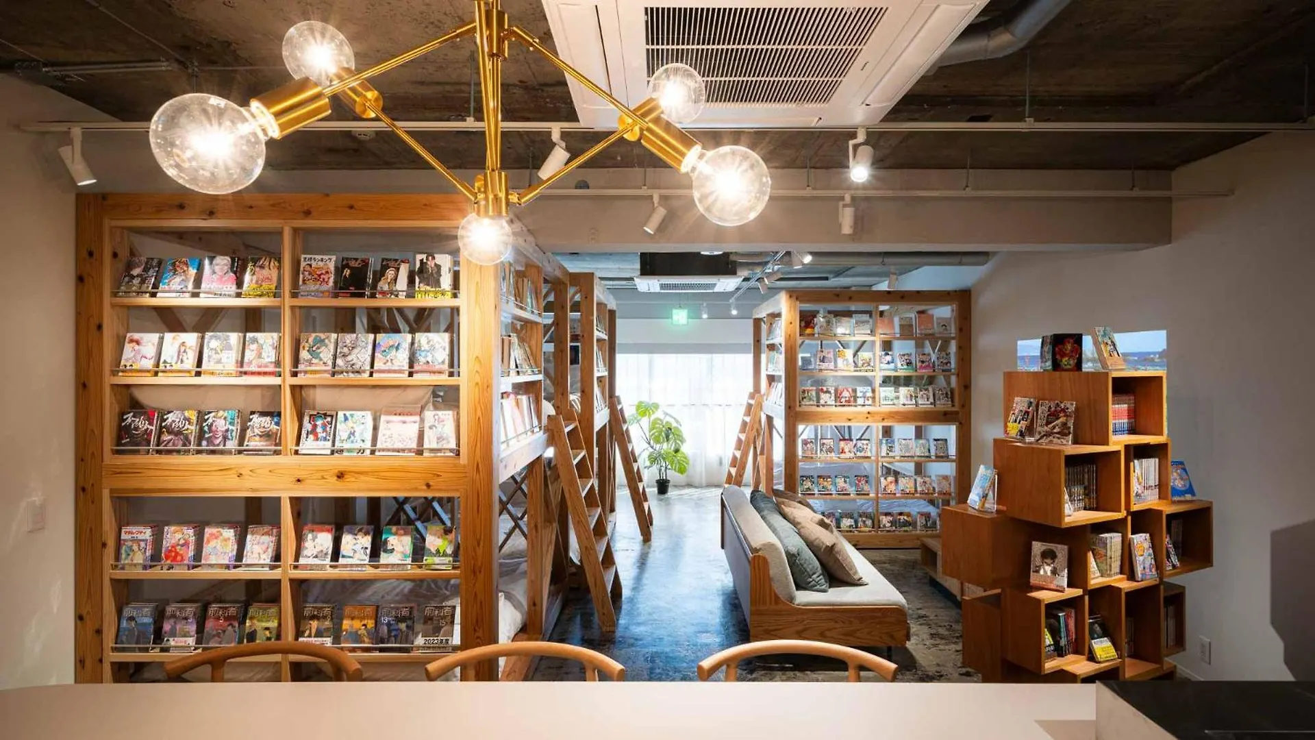 Manga Art Hotel, Bakurocho contacts